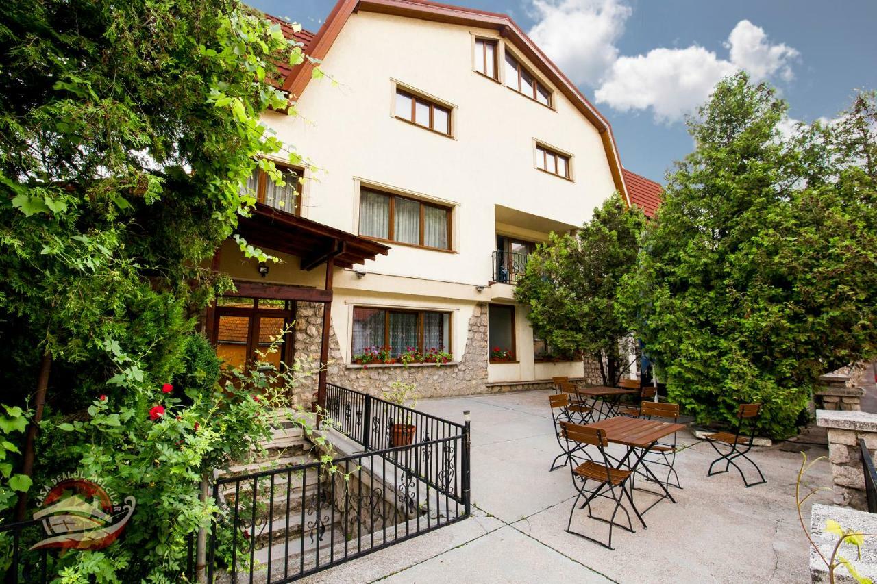 Hotel Casa Dealul Melcilor Brașov Exterior foto