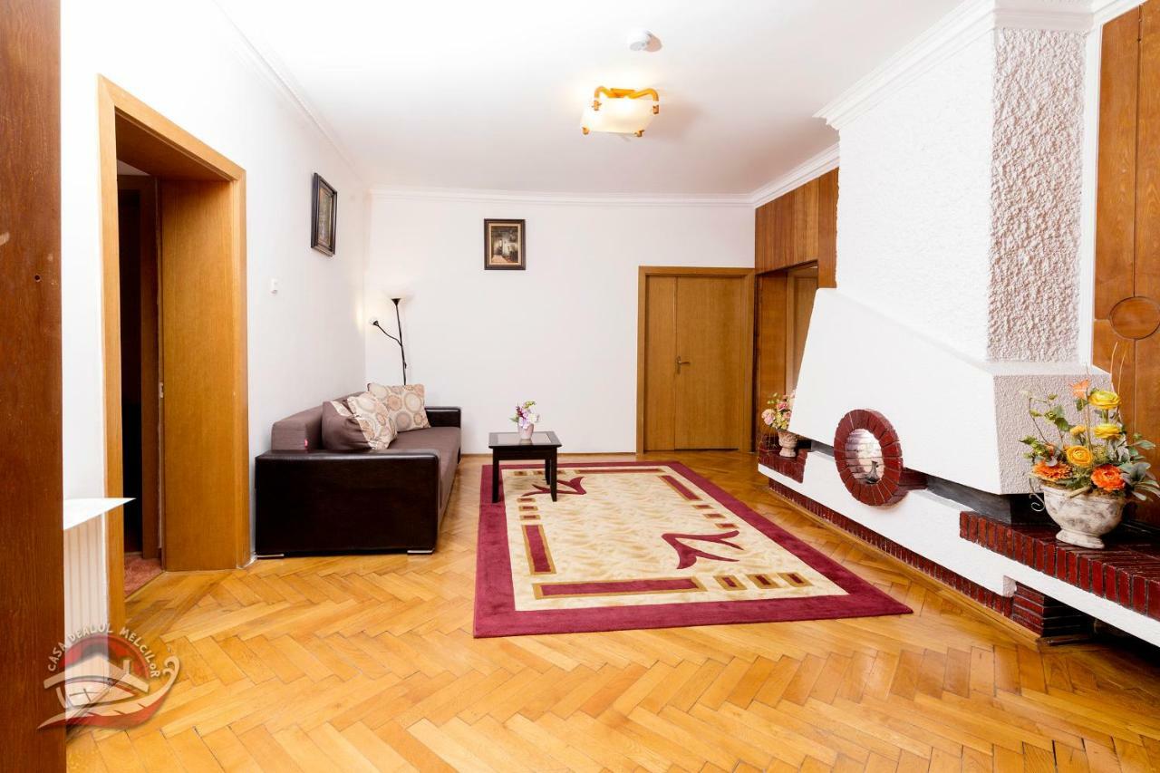 Hotel Casa Dealul Melcilor Brașov Exterior foto